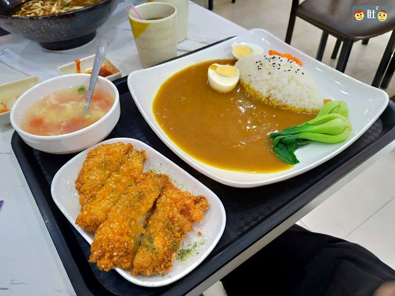 埔里美食》清一色牛肉麵.可加湯續麵,還有珍奶&檸檬紅茶喝到飽.