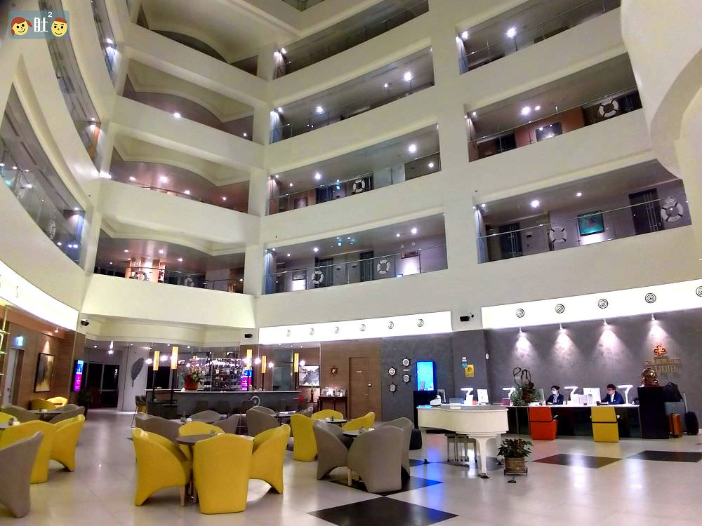 新竹住宿》AJ HOTEL安捷國際酒店.六家火車站與新竹高鐵旁潛艇風飯店.逛街,美食樣樣都有