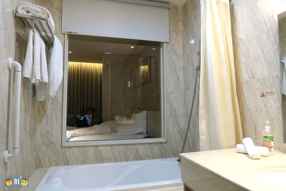 新竹住宿》AJ HOTEL安捷國際酒店.六家火車站與新竹高鐵旁潛艇風飯店.逛街,美食樣樣都有