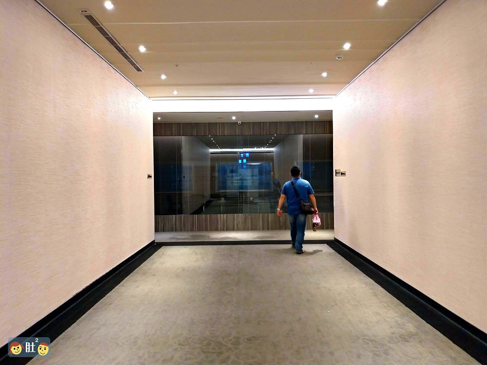 台中住宿》頭等艙飯店.靠近綠園道,台中自然科學博物館.