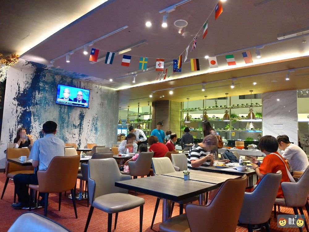 新竹住宿》AJ HOTEL安捷國際酒店.六家火車站與新竹高鐵旁潛艇風飯店.逛街,美食樣樣都有