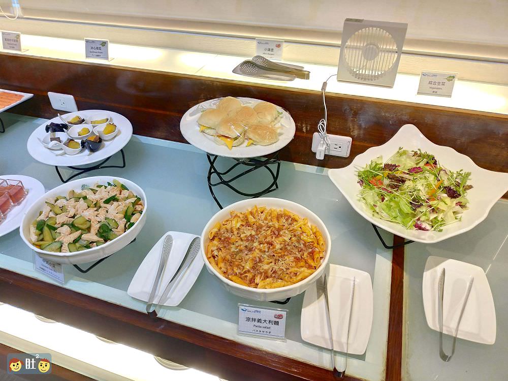 台中住宿》頭等艙飯店.靠近綠園道,台中自然科學博物館.