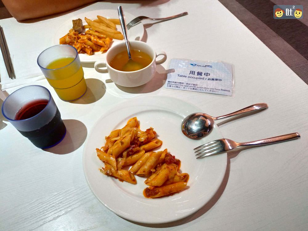 台中住宿》頭等艙飯店.靠近綠園道,台中自然科學博物館.