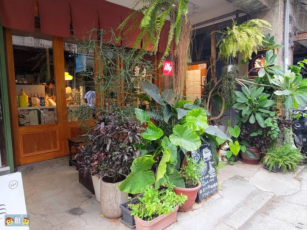中山捷運站美食》R9 cafe.百花台拍網美照,喝咖啡、西線町吃麵線.慢慢逛逛赤峰街. - 第26張圖 中山捷運站美食》R9 cafe.百花台拍網美照,喝咖啡、西線町吃麵線.慢慢逛逛赤峰街.