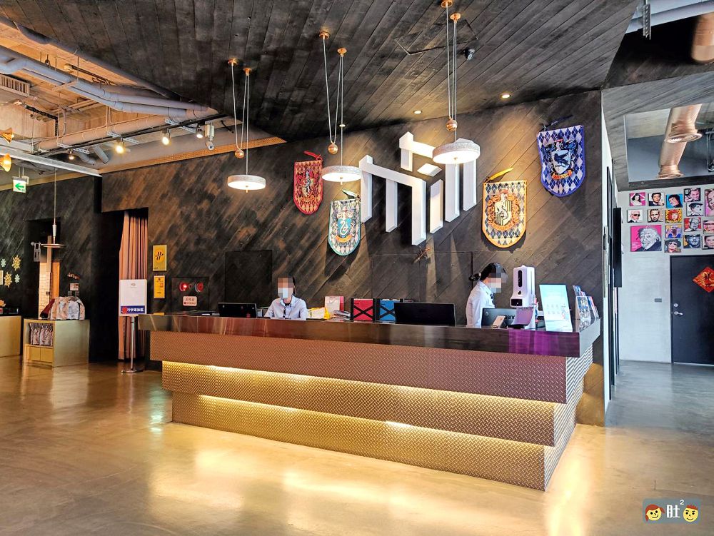 台中逢甲住宿》Mini Hotels.就在逢甲夜市旁,房間迷你卻頗舒適.含車位&早餐哦!!