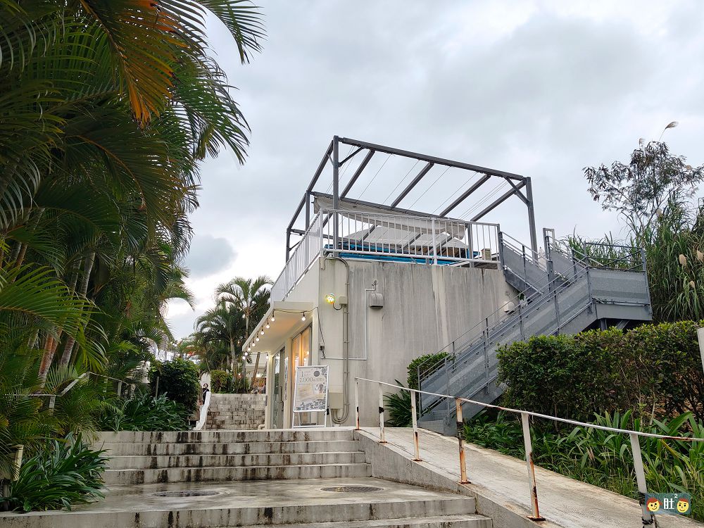 沖繩不自駕Day1-1.玉泉洞壯觀鐘乳石,系滿魚市場,Outlet購物,知念岬,瀨長島看飛機.