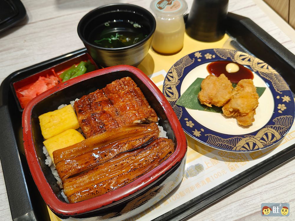 林口美食推薦》鰻鰻EXPRESS.林口Outlet二館美食街,大口爽爽吃鰻魚！